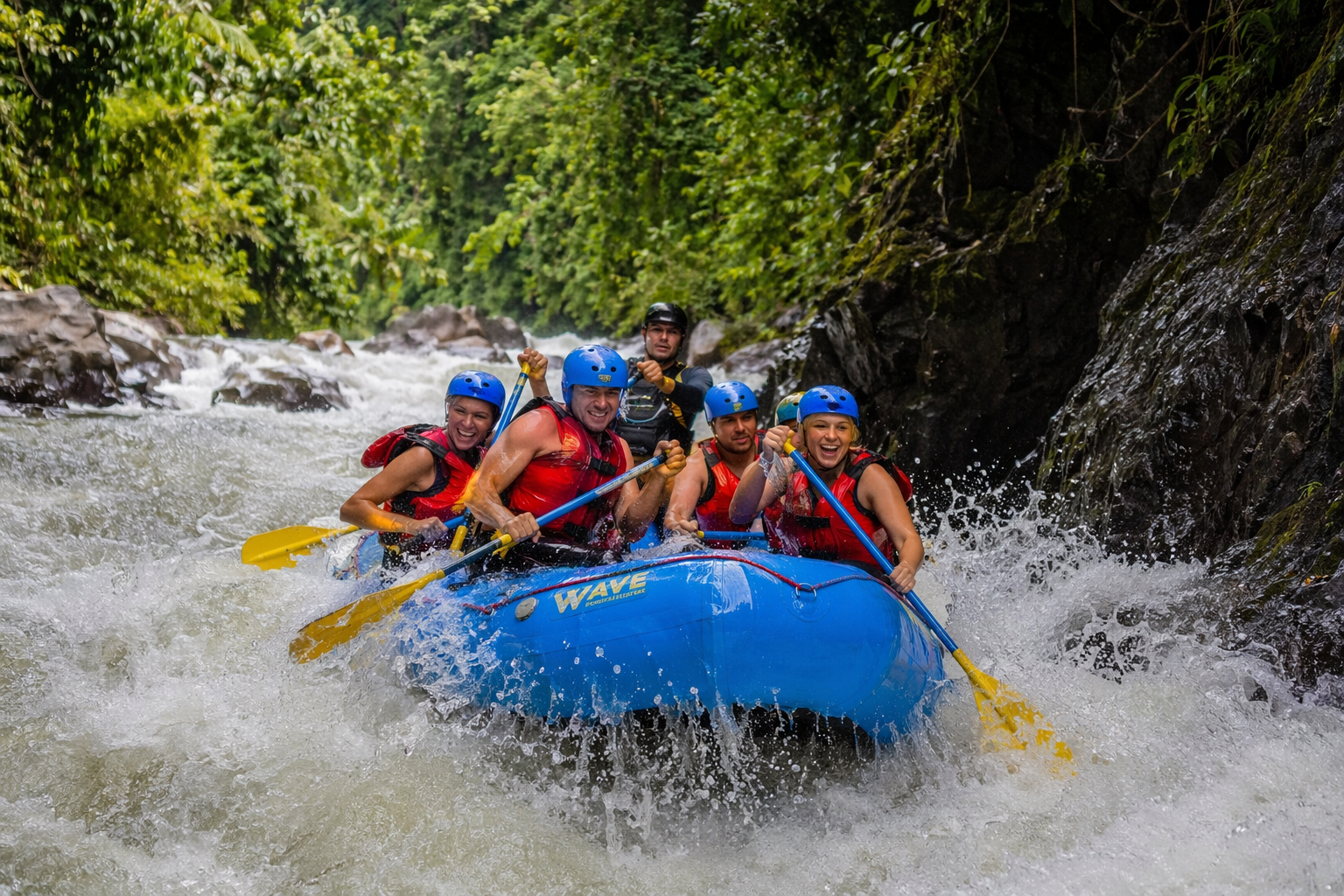 White Water Rafting tour near Jacó, Costa Rica
