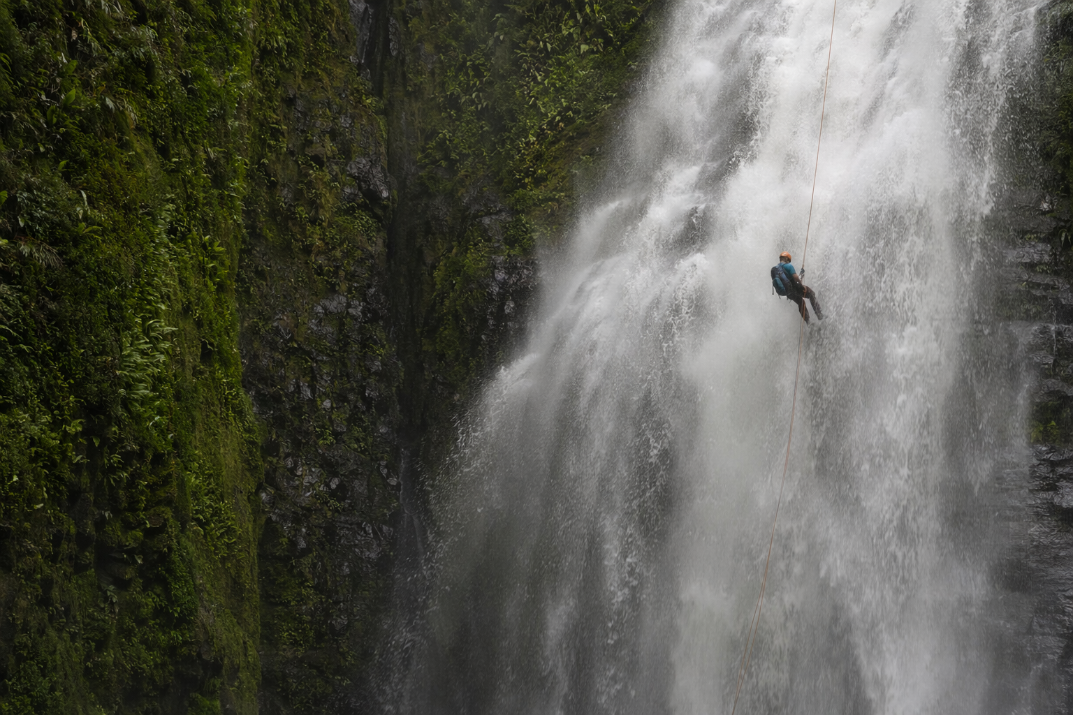 Waterfall Rappelling tour near Jacó, Costa Rica